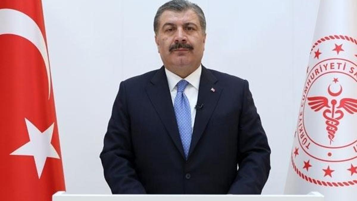 Bakan Koca'dan dünyaya flaş aşı çağrısı!