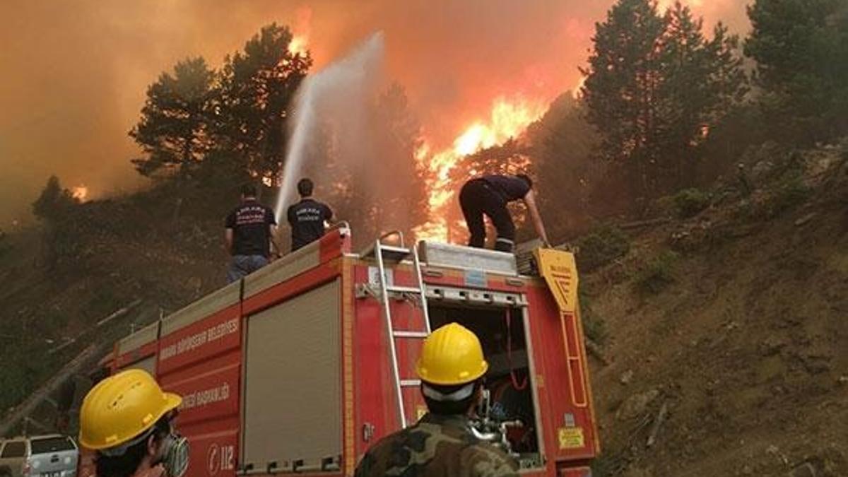 Orman yangınlarında son dakika gelişmesi! Tamamen boşaltıldı... Muğla, Antalya, Aydın, Isparta ve Denizli...
