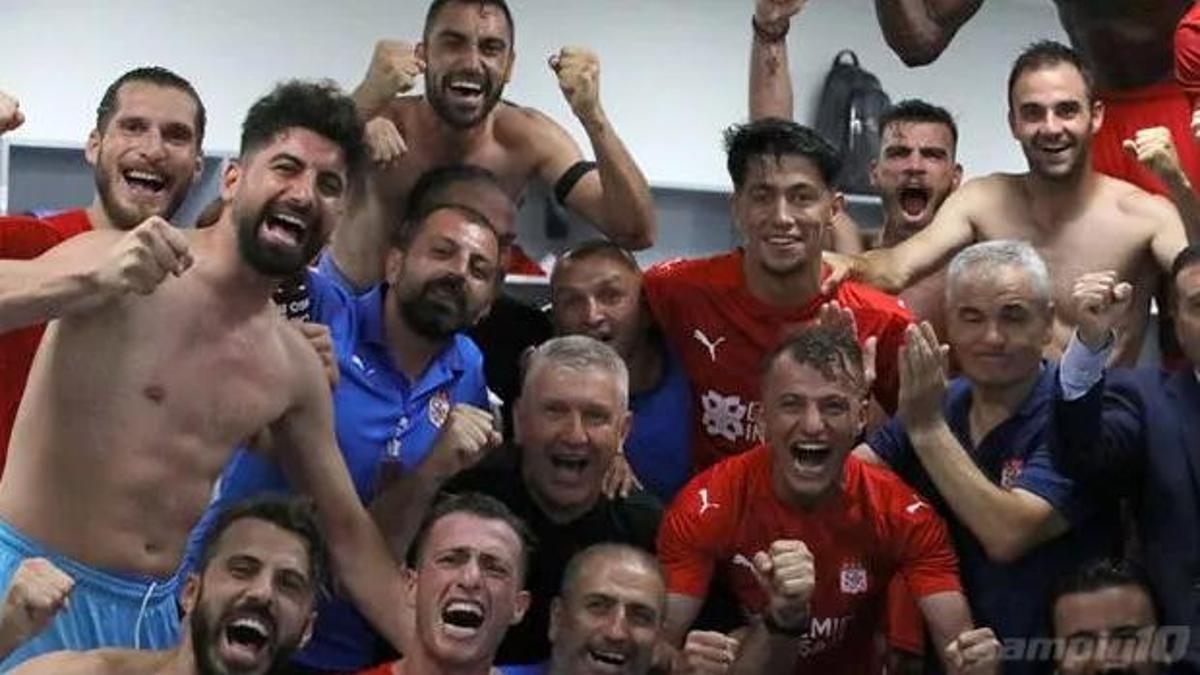 1.600 puanın 600'ü Sivasspor'dan