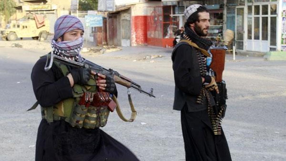 Afganistan'da harita değişti! Taliban kritik bölgeyi ele geçirdi...