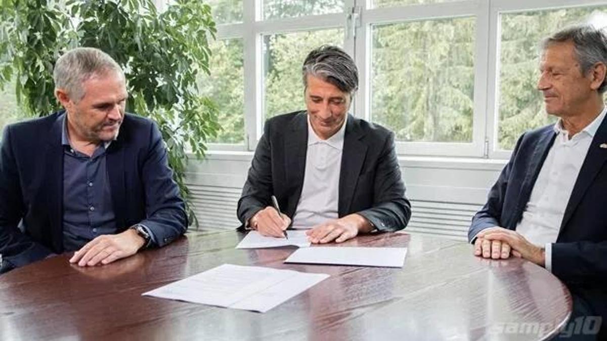 Murat Yakın resmen İsviçre Milli Takımı'nda