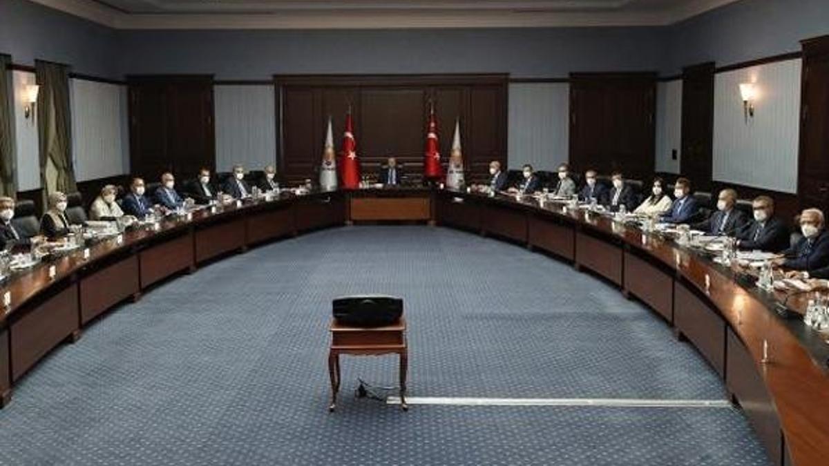 AK Parti MYK sona erdi