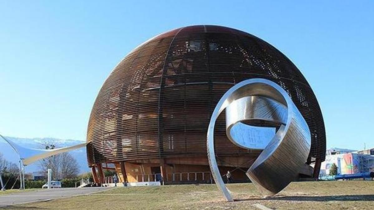 Türk fizikçi ve öğrencileri, dünyaca ünlü deneylerde aktif rol oynuyor