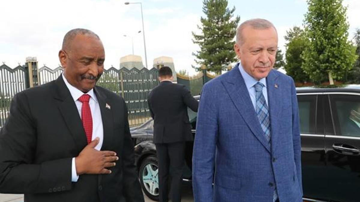 Sudan nerede, hangi kıtada? Sudan Egemenlik Konseyi Başkanı el-Burhan kimdir?