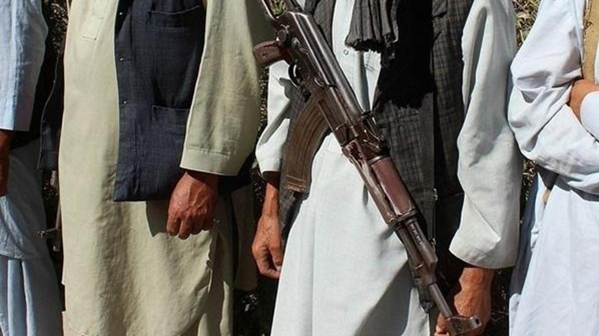 Afganistan'da Herat vilayetinin merkezi Taliban’ın kontrolüne geçti