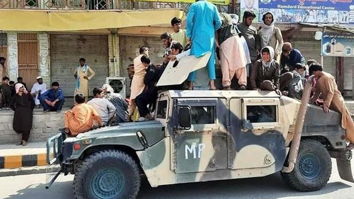 Kabil'de son dakika gelişmesi! Taliban ele geçiriyor
