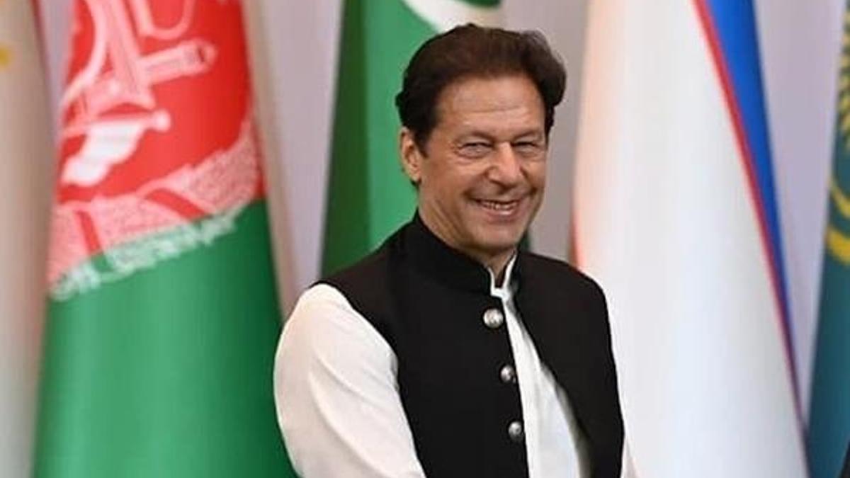 Pakistan Başbakanı İmran Han: Afganistan köleliğin zincirlerini kırdı