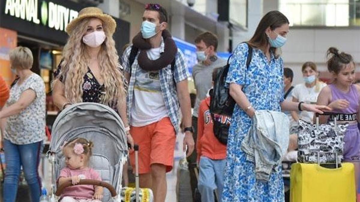 Antalya'ya gelen turist sayısı 4 milyonu aştı