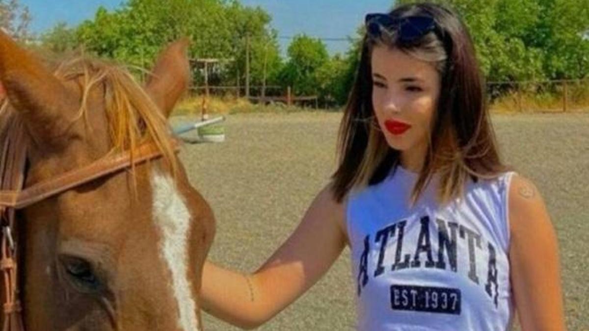 Eda Nur Kaplan intiharı ile yeni iddia! Eda Nur Kaplan intihar etmedi mi, annesi mesajları gösterdi!