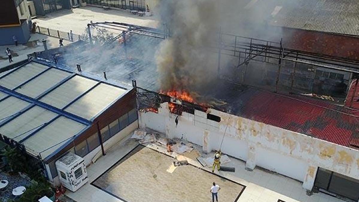 Kartal'da balık restoranında yangın çıktı!