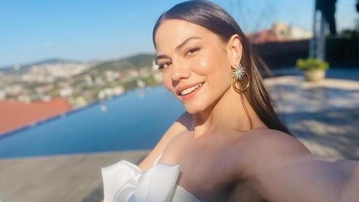 Demet Özdemir dudak uçuklatan teklife ‘evet’ dedi