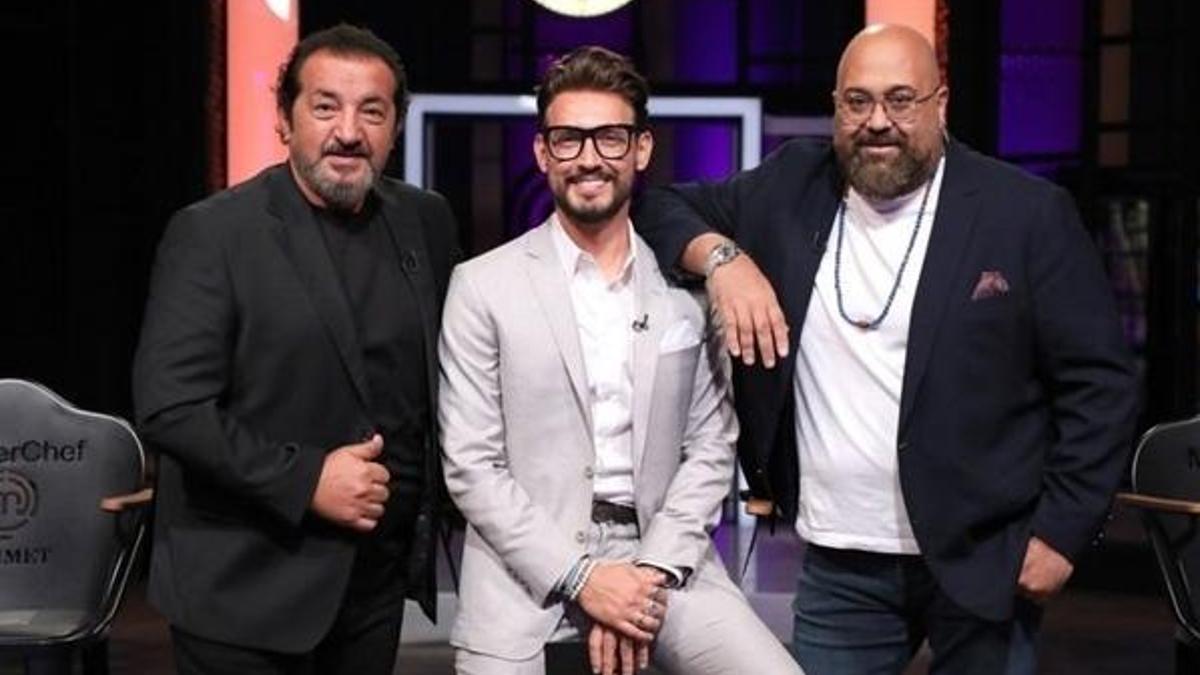 Masterchef ilk kaptan (mavi takım kaptanı) kim oldu? Masterchef mavi takım ve kırmızı takım kaptanlık düellosunu kim kazandı?