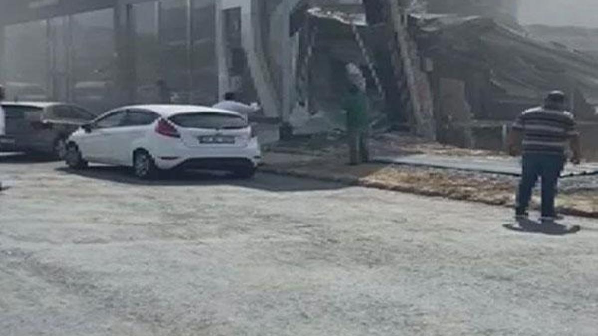 İstanbul İkitelli'de bina çöktü!
