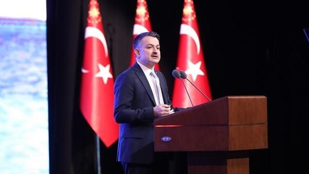 Bakan Pakdemirli: Su Şurası'nda alınan öneriler rapora dönüşecek