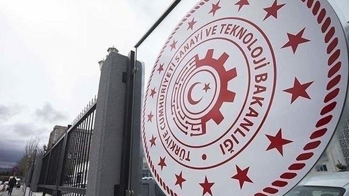 Sanayi ve Teknoloji Bakanlığından "araç kiralama işinde açık ihale yapılmadığı" iddialarına yanıt