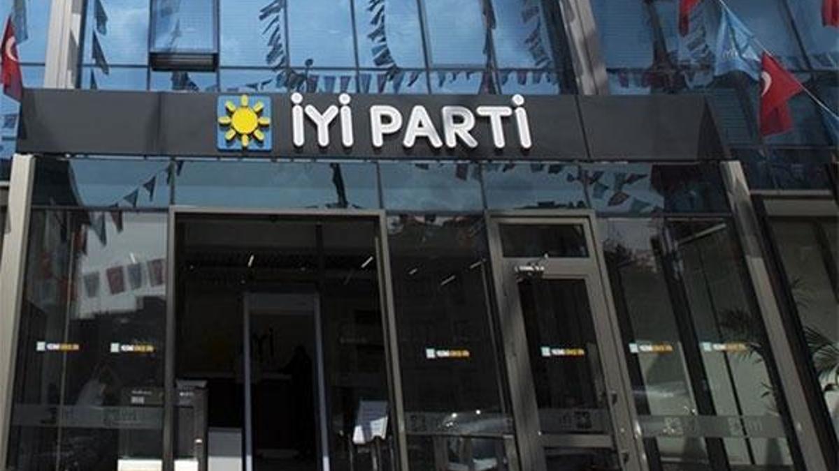 İYİ Parti'ye Bilecik şoku! Yönetim düştü...