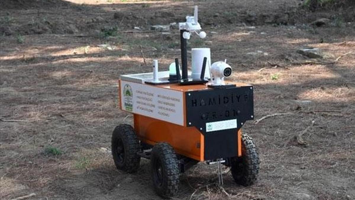 Tarım ve otomotiv liseleri 'akıllı tarım robotu' geliştirdi