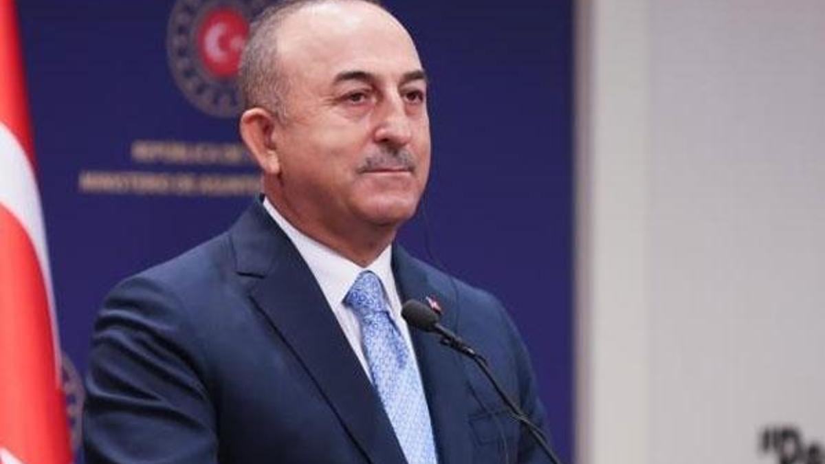 Bakan Çavuşoğlu'ndan mülteci açıklaması: Söz konusu değil