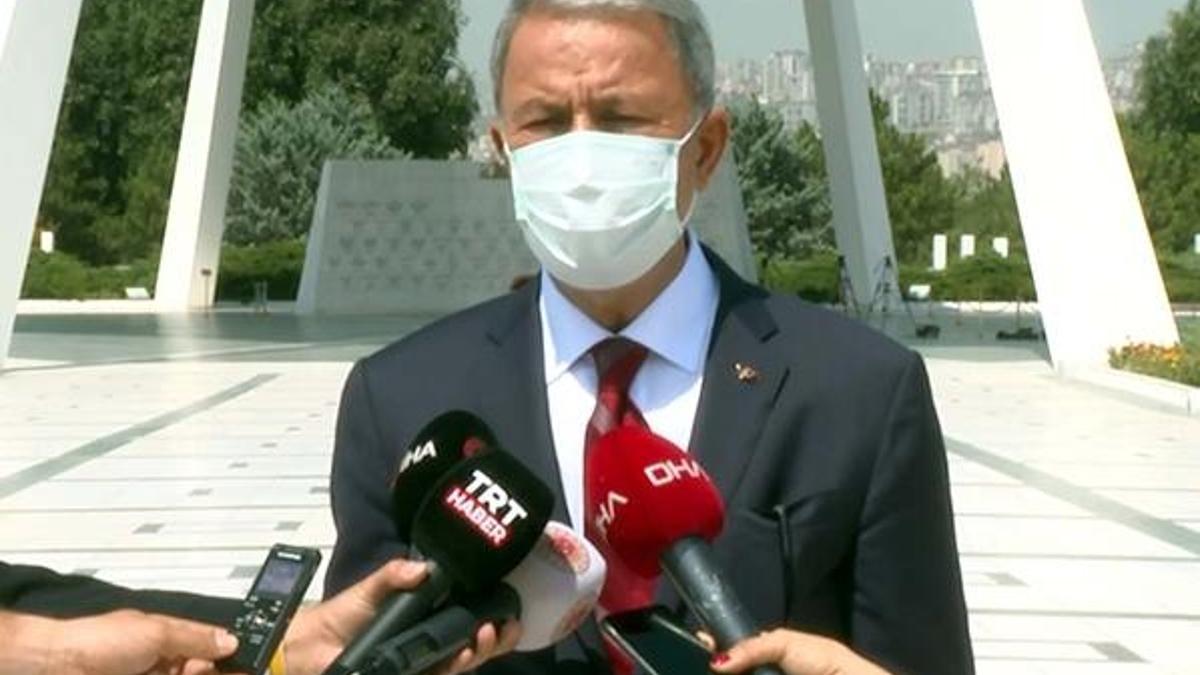 Bakan Akar: Afganistan'daki gelişmeleri yakinen takip ediyoruz