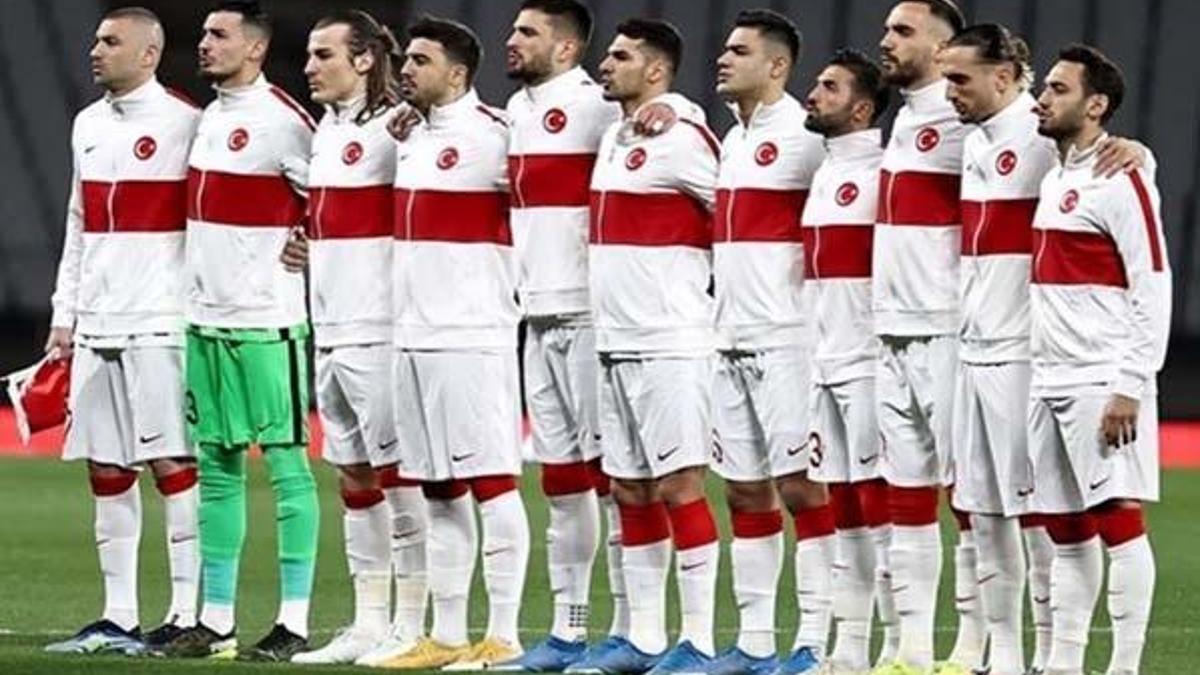 Türkiye Karadağ maçı hangi kanalda, saat kaçta? 2022 dünya kupası elemeleri Türkiye Karadağ maçı ne zaman?