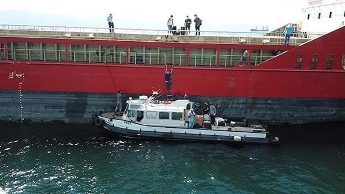 Gemide pozitif vakalar çıktı, mürettebat karantinaya alındı