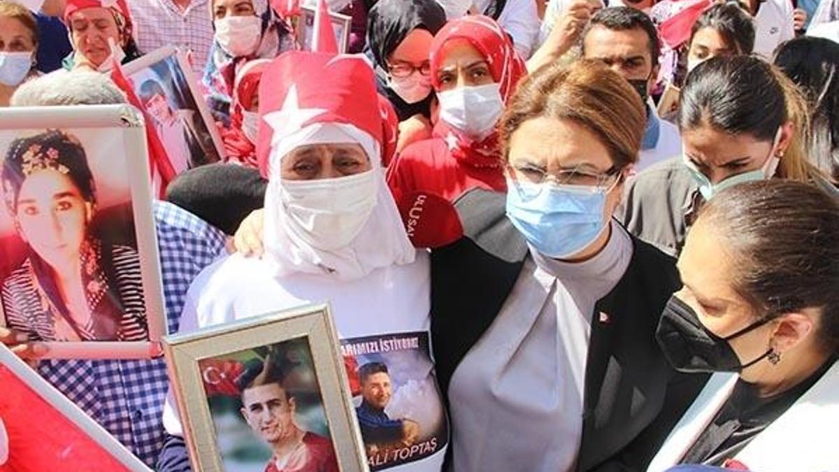 Evlat nöbeti 3'üncü yılında: Yürüyüşe Bakan Yanık da katıldı, teröre lanet sloganları atıldı