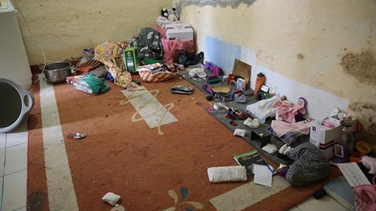 Üzerine tiner dökülen 13 yaşındaki kız öldü! Babası ve amcası..