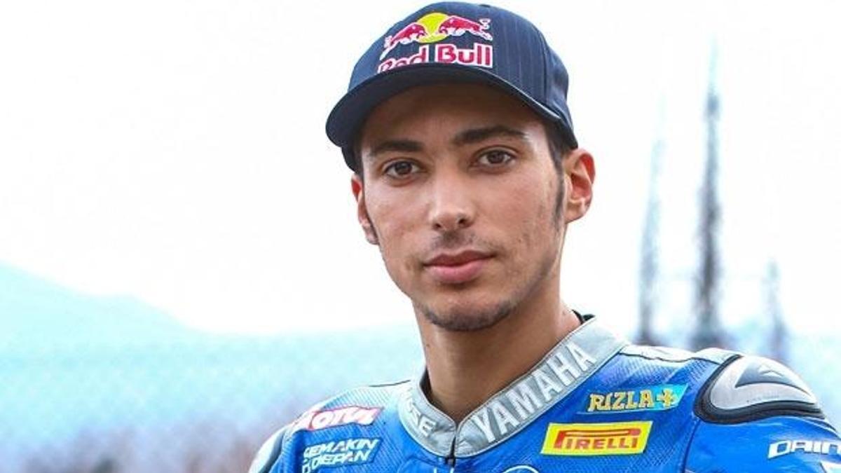 Milli motosikletçi Toprak Razgatlıoğlu, Fransa'da birinci oldu