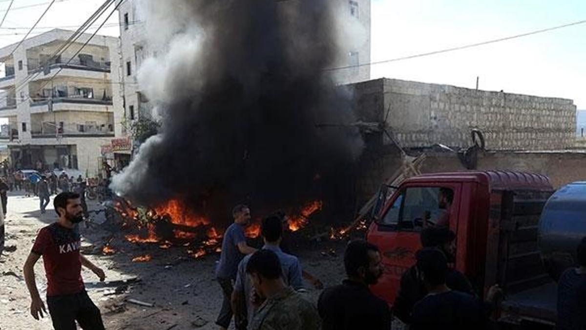 Afrin'de park halindeki araç patlatıldı: 3 ölü, 6 yaralı