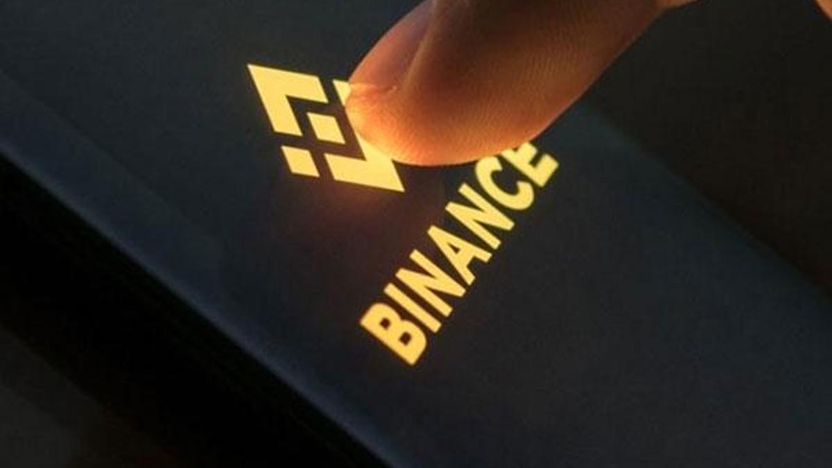 Binance'de şok eden olay! 4 dakika içinde buhar oldu