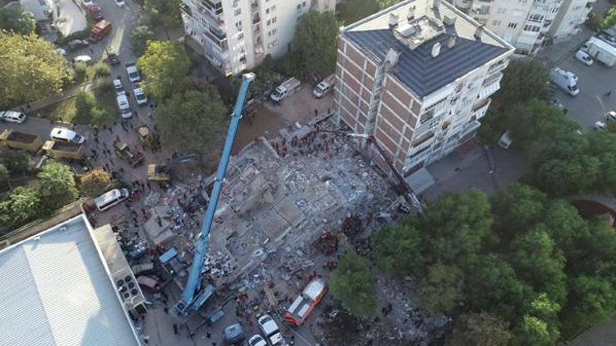 İzmir depreminde yıkılan Doğanlar Apartmanı'yla ilgili flaş iddia!
