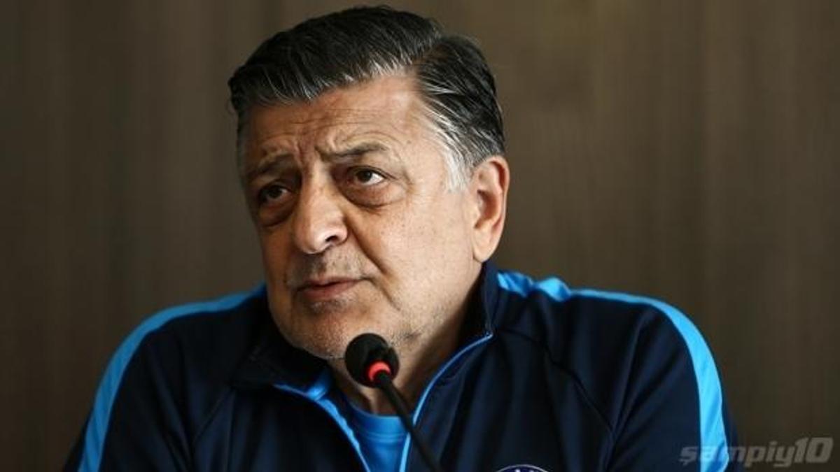 Yılmaz Vural'ın milli takım paylaşımı sosyal medyayı salladı