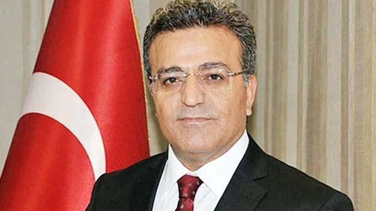 Faruk Özçelik kimdir? Çalışma ve Sosyal Güvenlik Bakan yardımcısı Faruk Özçelik nereli, kaç yaşında, evli mi?