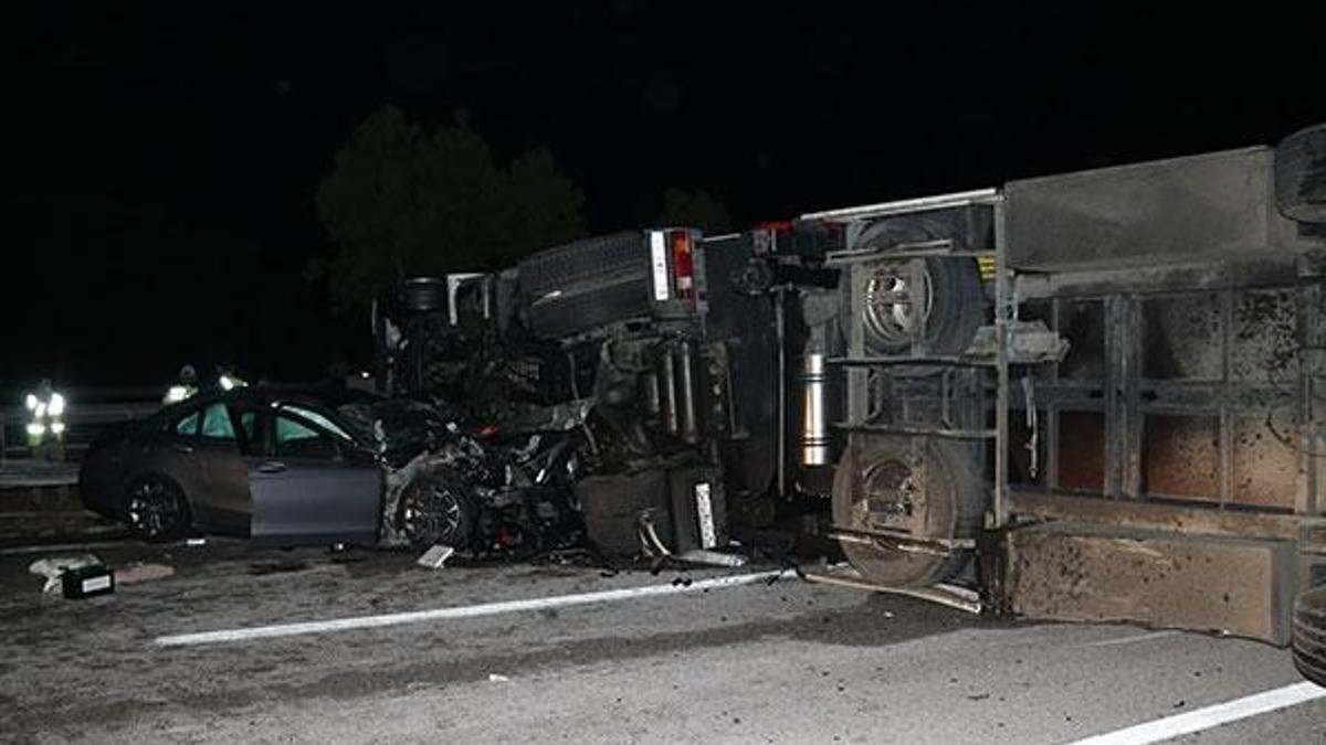 Edirne-İstanbul Otoyolu'nda zincirleme trafik kazası!
