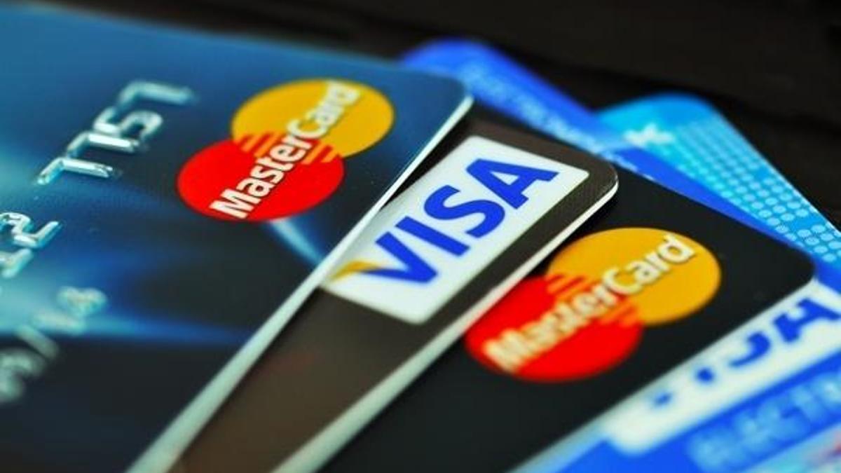 Kredi kartı ile ilgili son dakika kararı! Bankalar para kesiyordu, tüketicilere güzel haber, artık...
