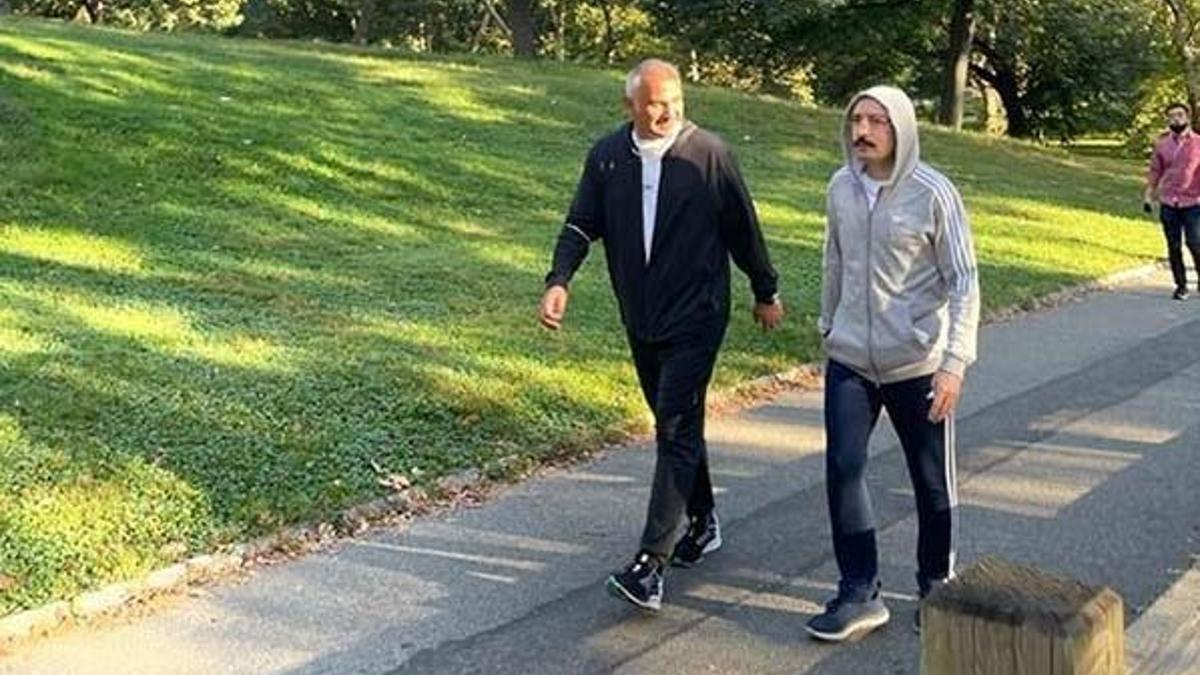 Bakan Ersoy ve Bakan Muş, Central Park’ta sabah yürüyüşü yaptı
