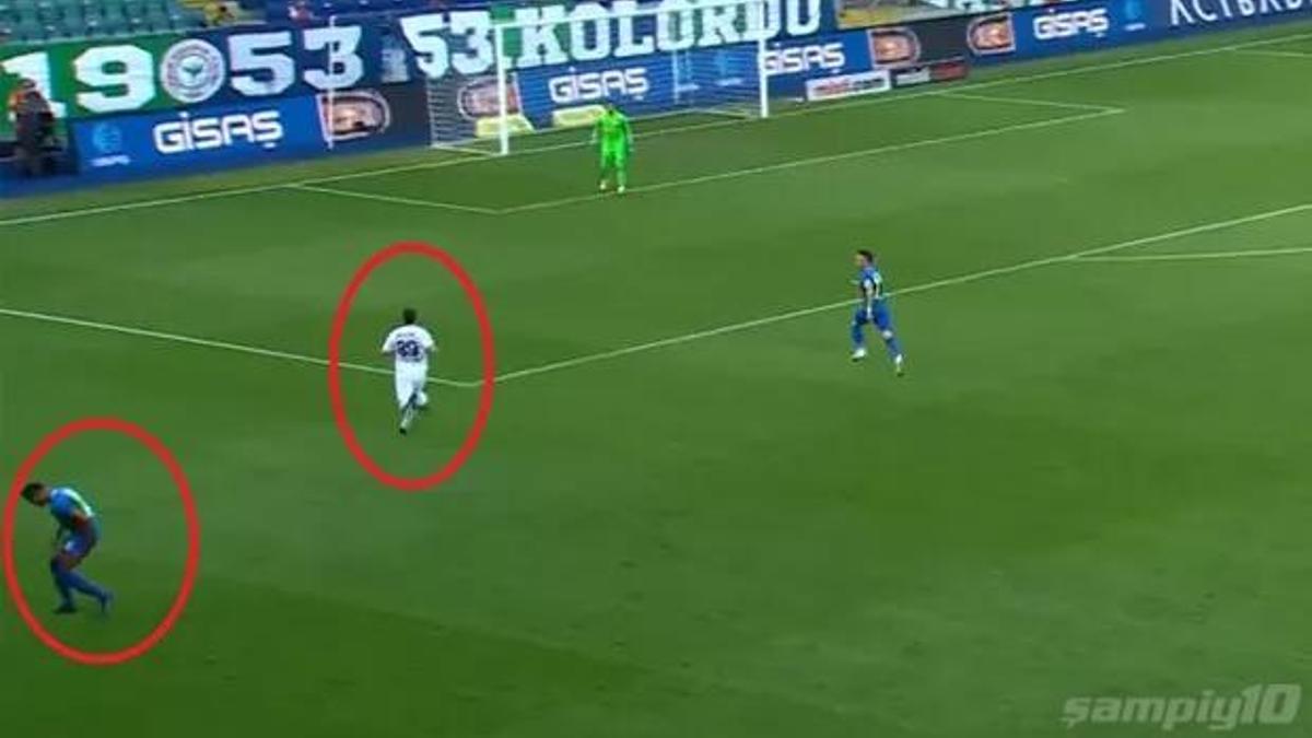 Süper Lig'e damga vuran hareket! Erhan Çelenk gole giderken bir anda...