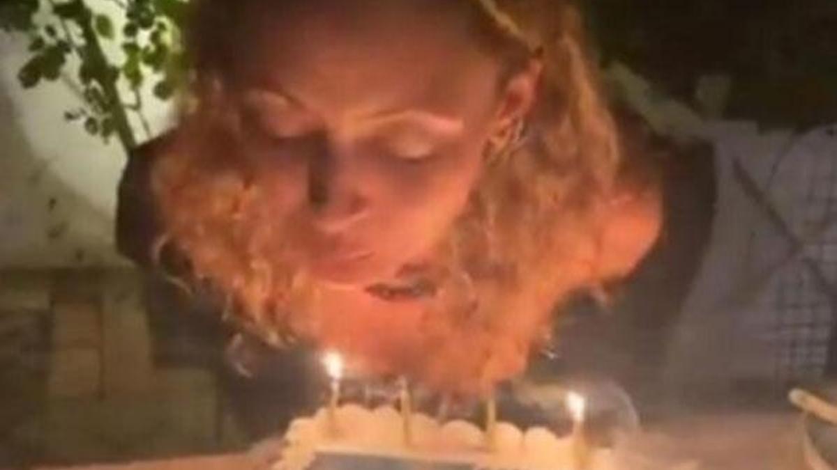 Nicole Richie doğum günü pastasındaki mumları üflerken saçları alev aldı!