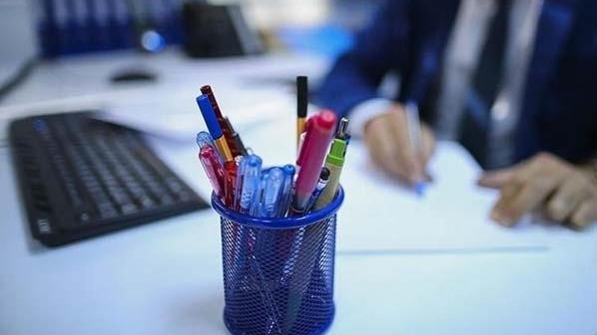 Hafta tatili yıllık izinden sayılır mı? Memurun hafta sonu tatili yıllık izine dahil mi?