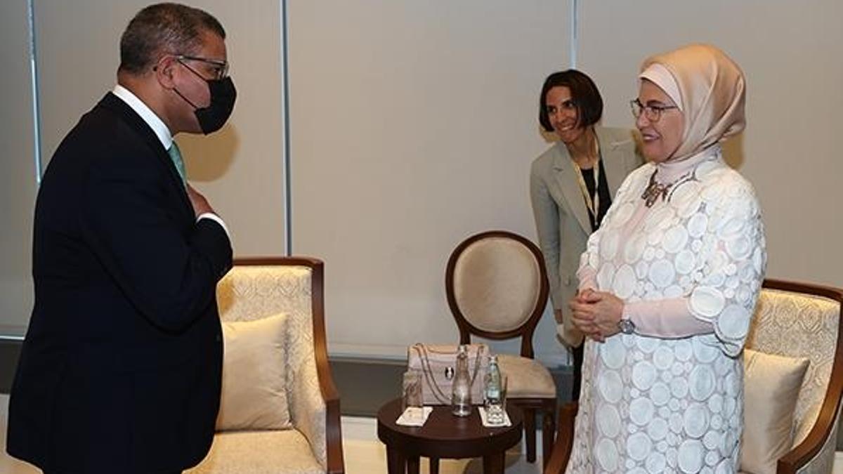 Emine Erdoğan, İklim Değişikliği 26'ncı Taraflar Konferansı Başkanı Sharma ile görüştü