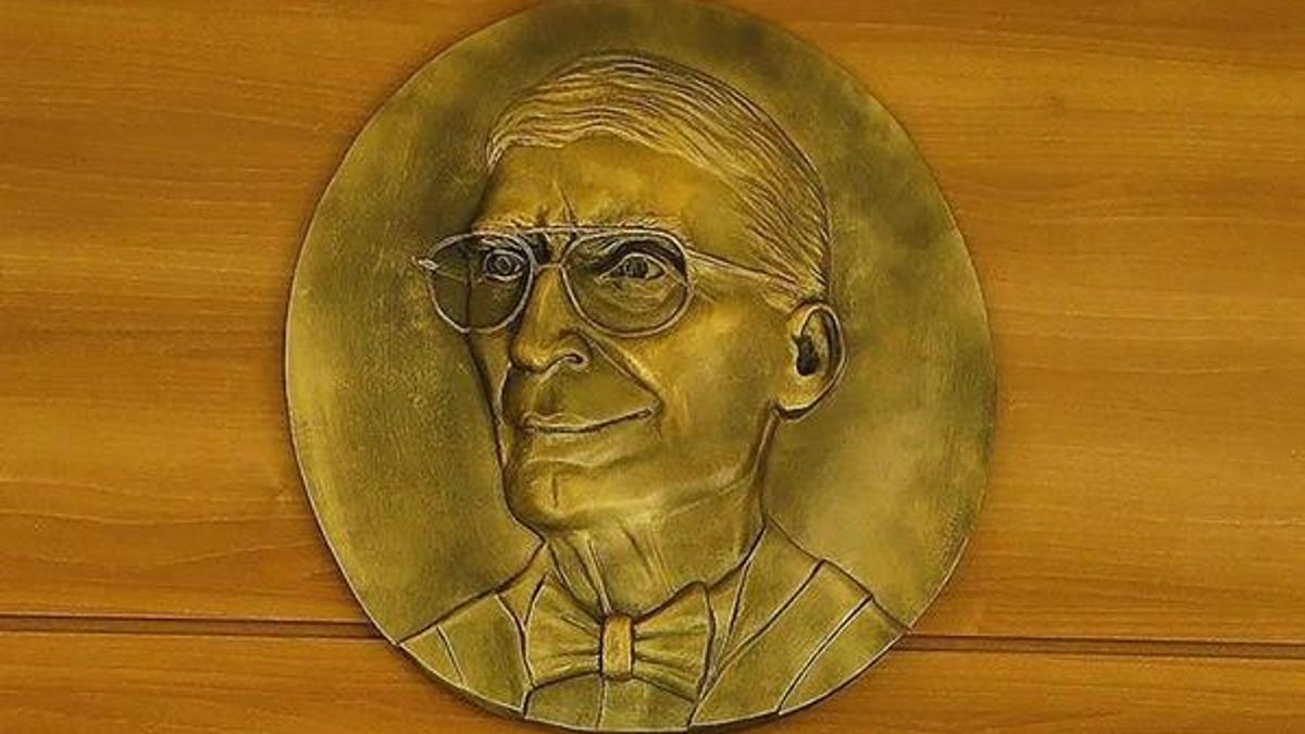 TÜSEB, 'Aziz Sancar Bilim Ödülü' verecek