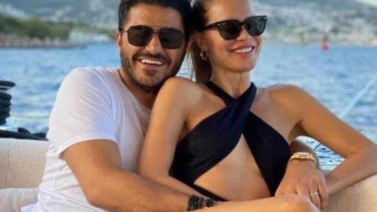 Ebru Şallı'dan romantik kutlama!