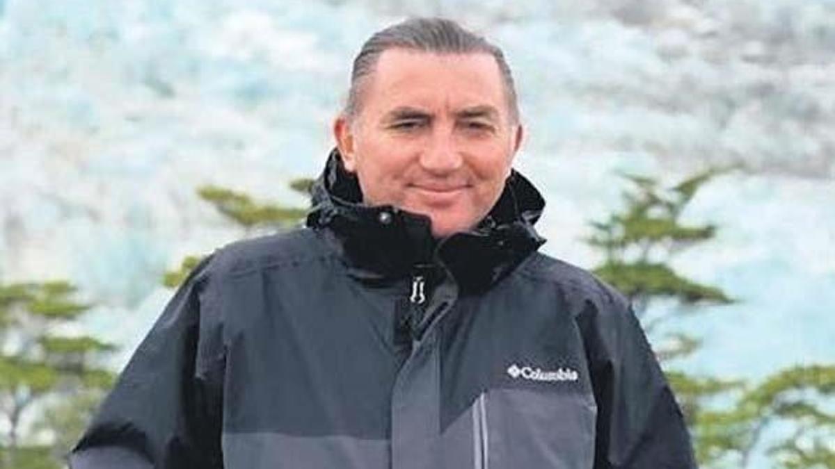 Atilla Tuna kimdir? İstanbul Filarmoni Derneği başkanı Atilla Tuna kaç yaşında, evli mi?