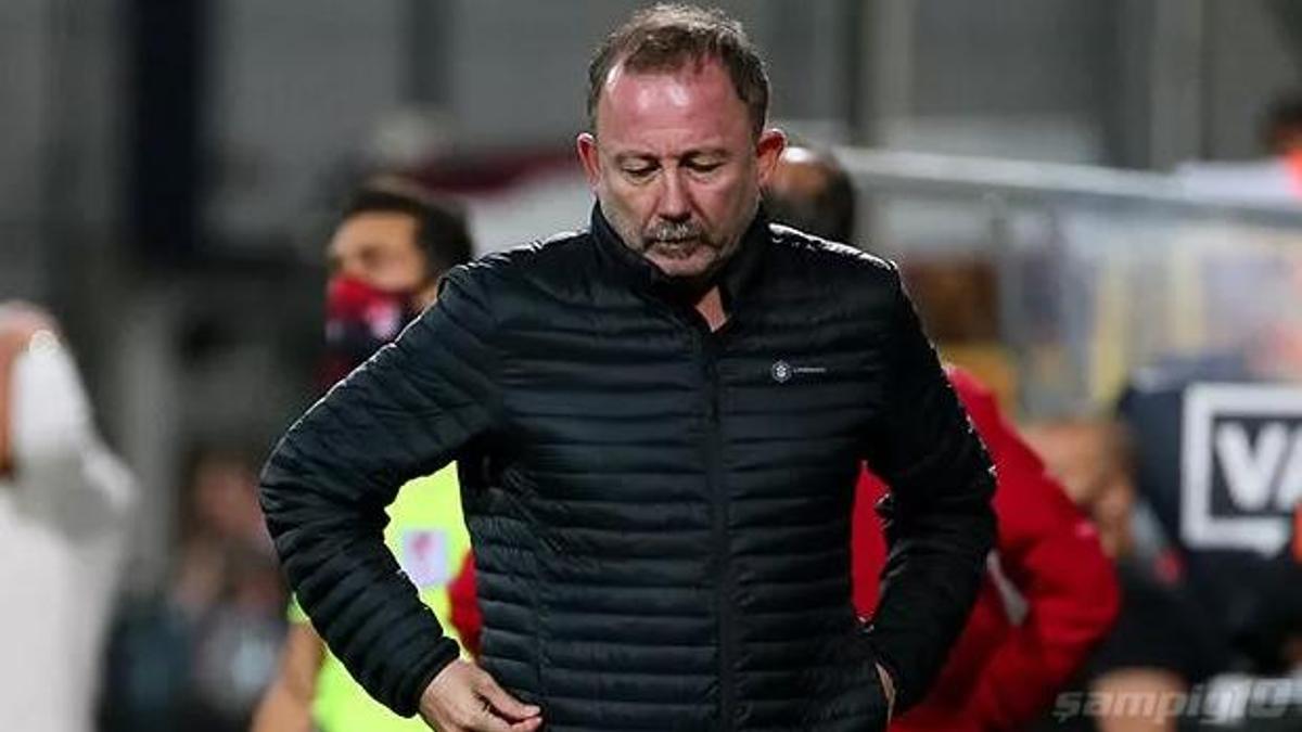 Ajax maçının planını yaptı! U19'dan 3 futbolcuyu alarak...