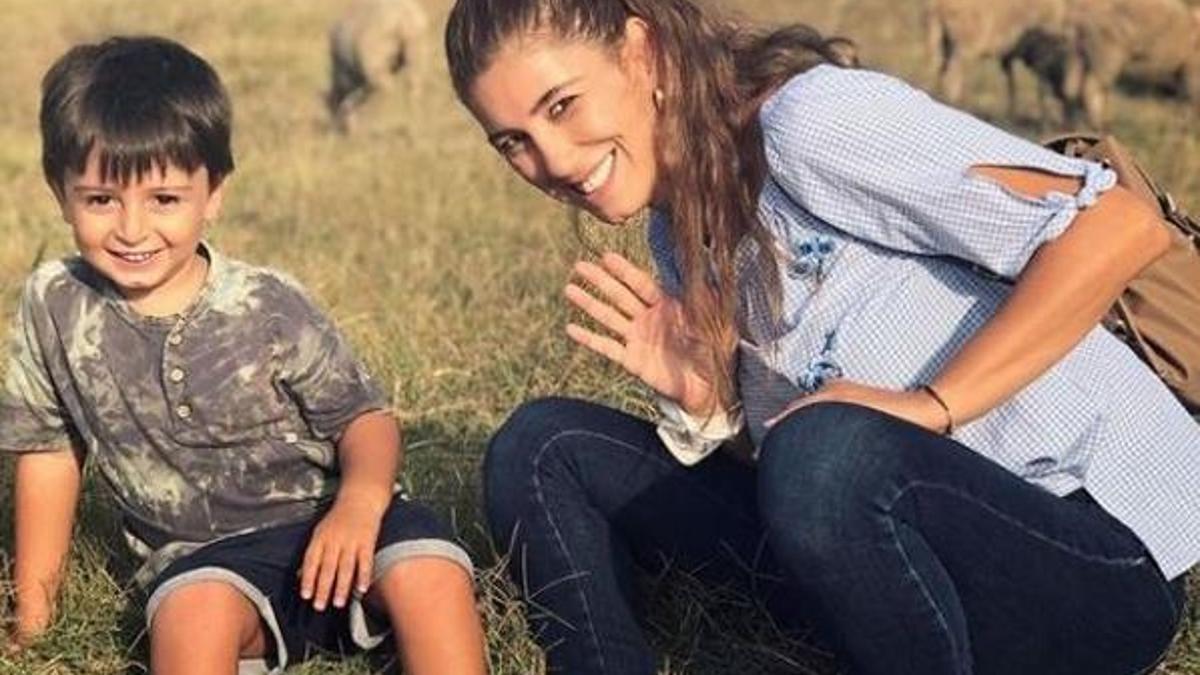 Nadide Sultan ölümden döndü! Çocuğu da aracın içindeydi...