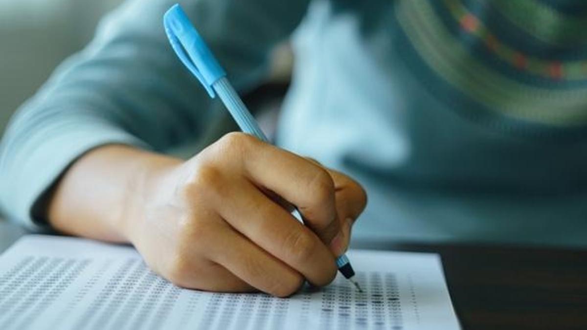 Anadolu Üniversitesi kayıt yenileme tarihleri, son gün! Anadolu Üniversitesi kayıt yenileme ücreti ne kadar, hangi bankaya yatırılacak?