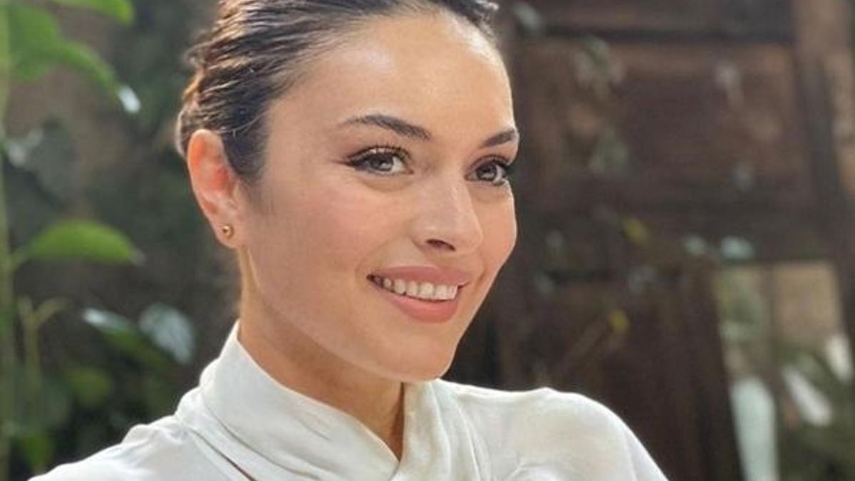 Ezgi Mola'ya, Musa Orhan'a hakaretten ceza