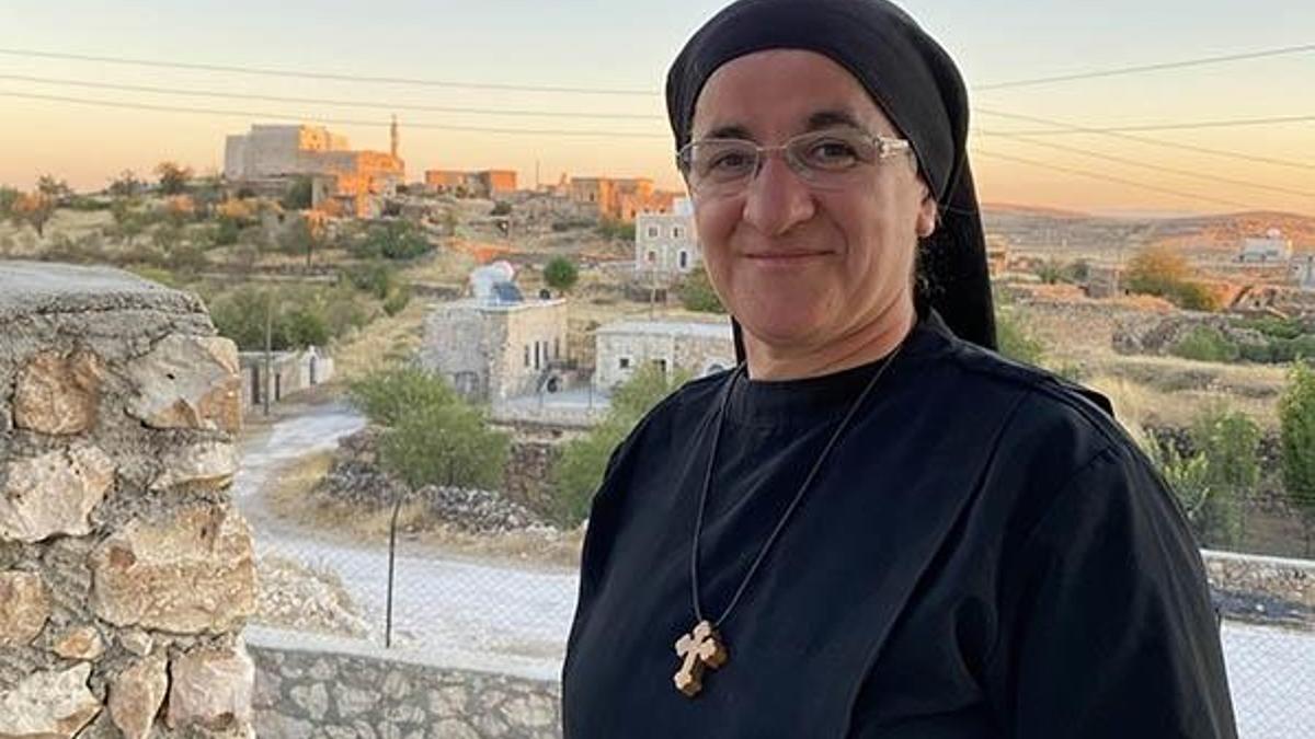 Dünyaca tanınan rahibe, 36 yıl sonra Midyat'a döndü