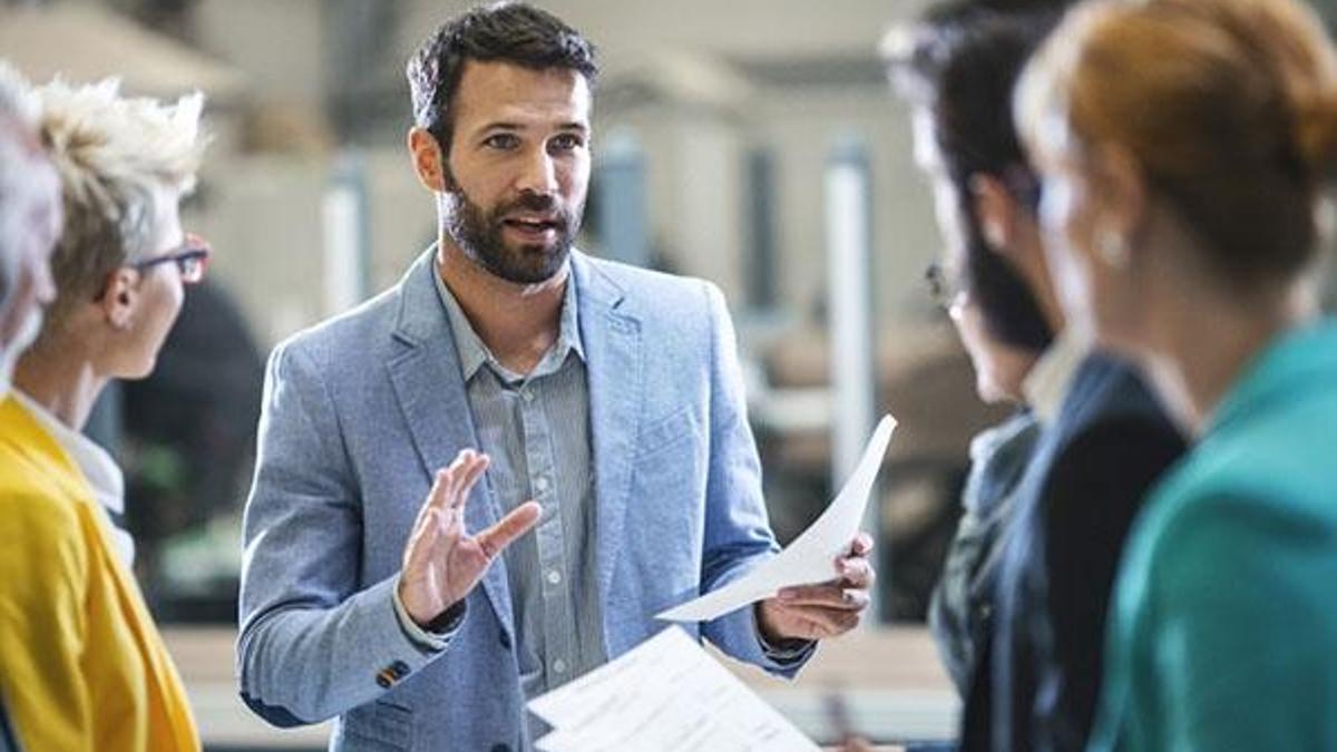 Güven duygusu ve eleştiriye açık olma pozitif liderliği getiriyor!