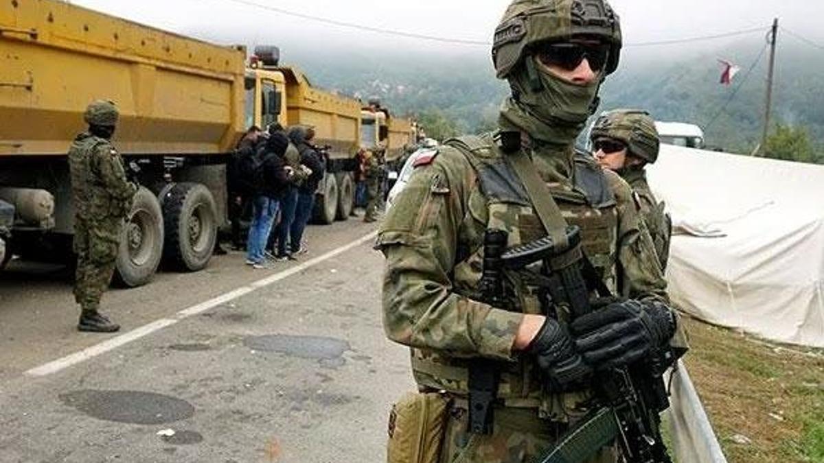 NATO resmen devreye girdi! Kosova ve Sırbistan 'plaka' krizi
